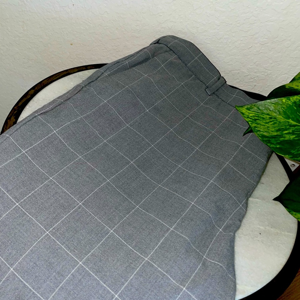 H&M Patterned Dress Pants